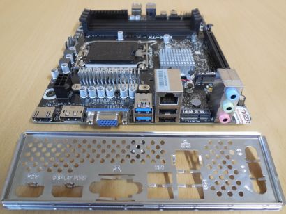 ASRock DeskMeet B660 Mainboard B660-ITX Rev 1.01 + Blende Sockel LGA 1700* m1105