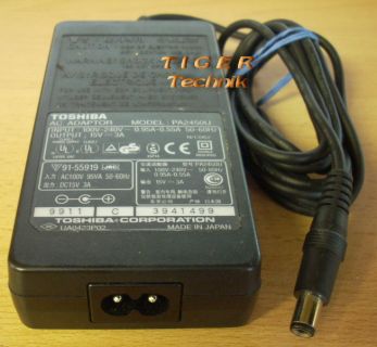 TOSHIBA PA2440U AC DC Adapter 15V 2A Netzteil* nt515