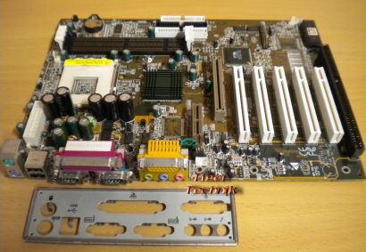 Biostar M7VKB Ver 1.1 Mainboard + Blende Sockel A 462 1x ISA 5xPCI Audio* m543