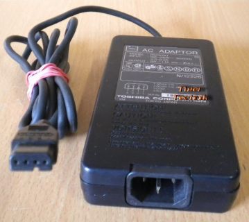 TOSHIBA PA2400U AC-Adapter  18V 1.1A Netzteil *nt543