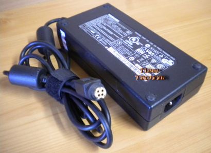 TOSHIBA PA3546E-1AC3 AC DC Adapter 19V 9.5A Netzteil* nt609