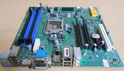 Fujitsu D3061-A13 GS1 Mainboard +Blende Sockel 1155 Intel Q65 Esprimo P700* m768