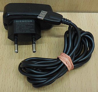 Siemens A5BHTN00164535 AC DC Adapter 5V 620mA Netzteil A52 C55 SL65 M75* nt886