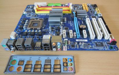 Gigabyte GA-EP45-UD3 Rev1.0 Mainboard +Blende So775 P45 FSB1600 DDR2 PCIe*m965