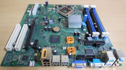 Fujitsu Esprimo P5720 D2581-A12 GS1 Mainboard Intel Q33 Sockel 775 BTX LAN* m991