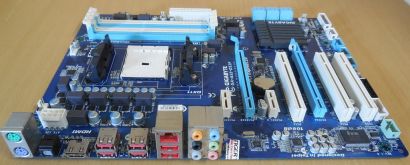 Gigabyte GA-A55-DS3P Rev 1.0 Mainboard AMD Sockel FM1 DDR3 GbE LAN Audio* m1083